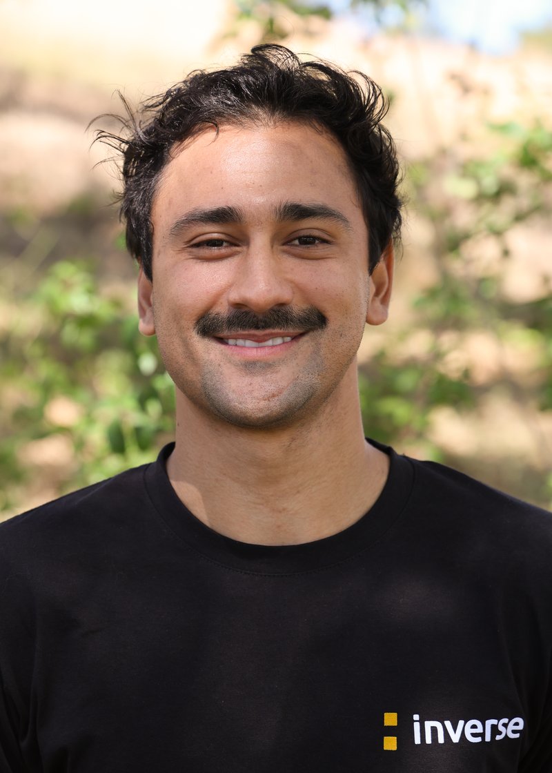 Andrés González